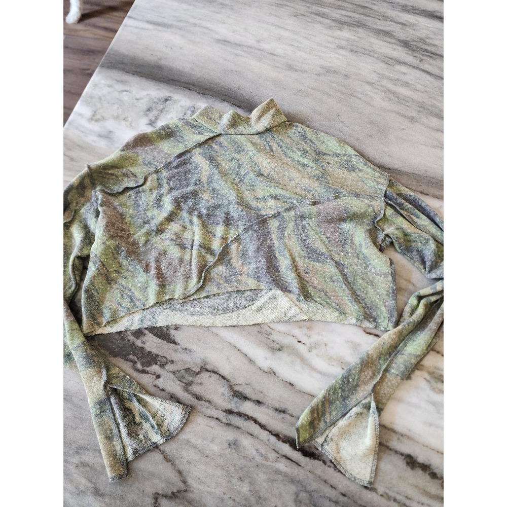 Out From Under Urban Outfitters Green Zebra Mock Neck Crop Top Small